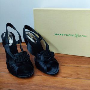 Max Studio Scent black satin rose heels 9